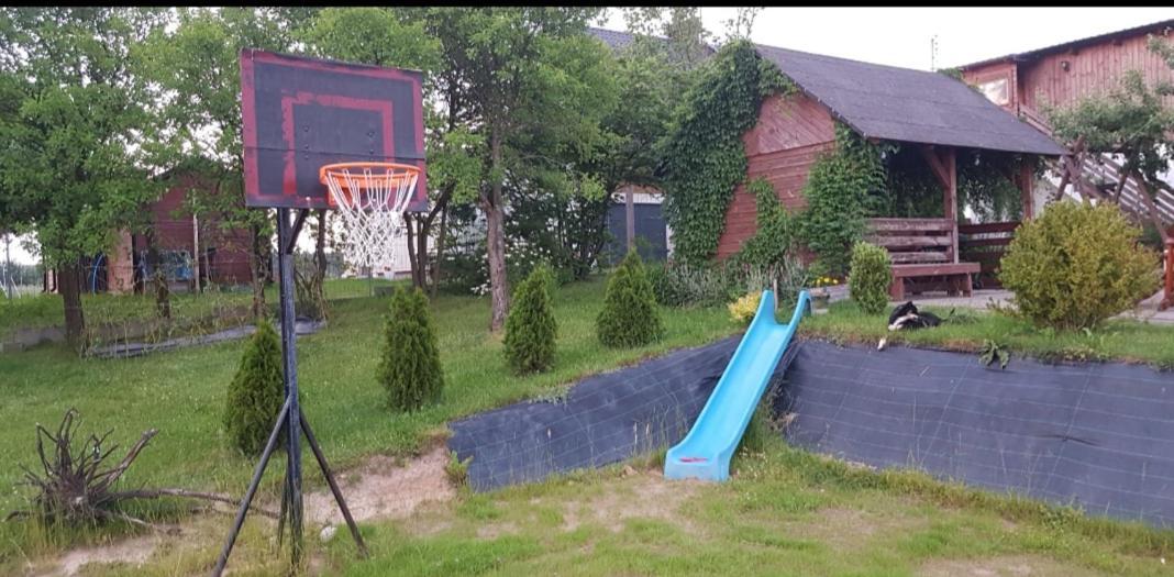 Wczasy Na Kaszubach U Hani Wiele Exterior foto