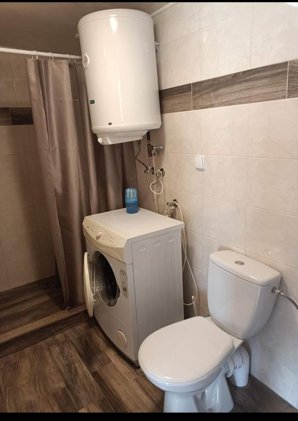 Wczasy Na Kaszubach U Hani Wiele Exterior foto
